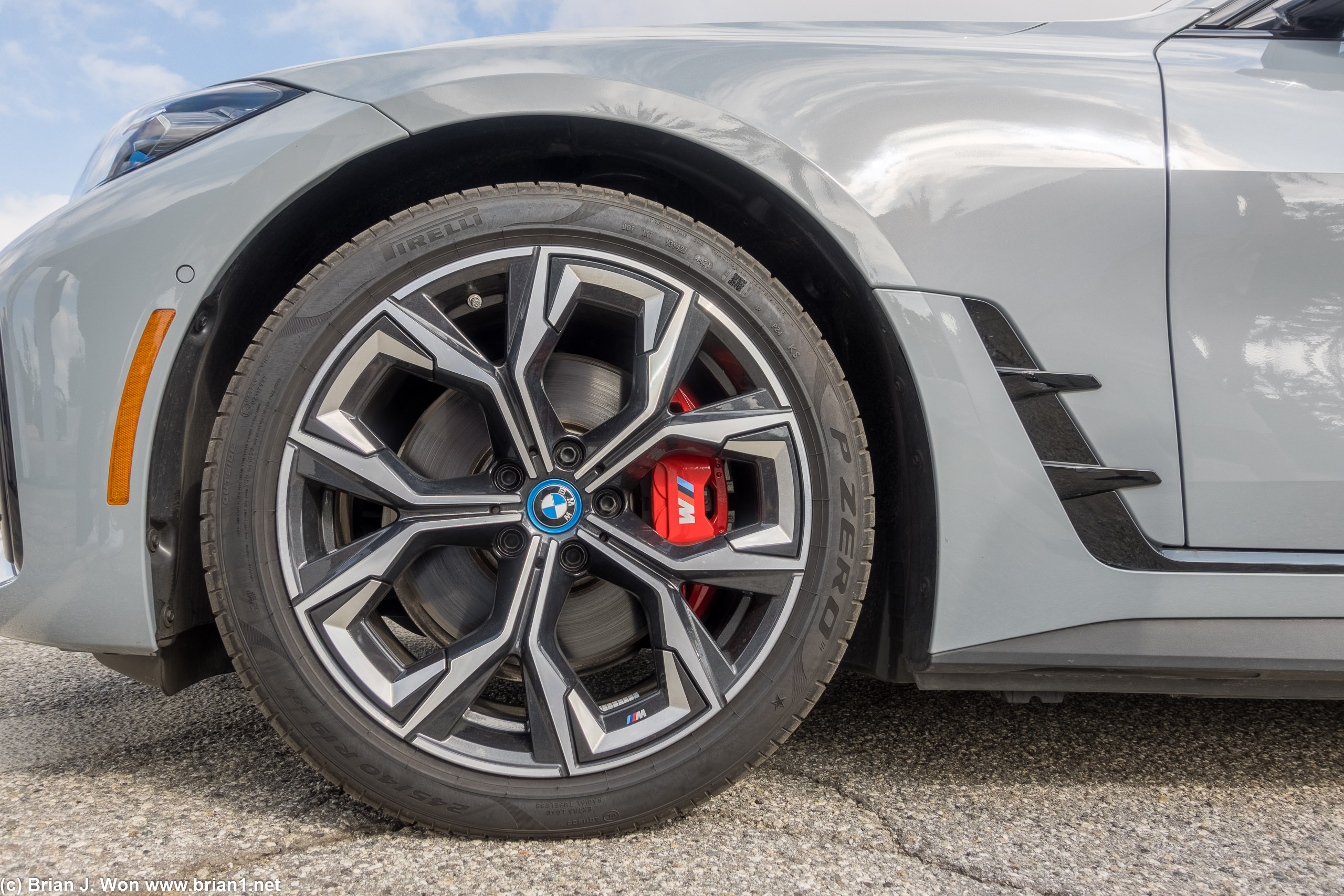 BMW i4 M50 on Pirelli PZ4.