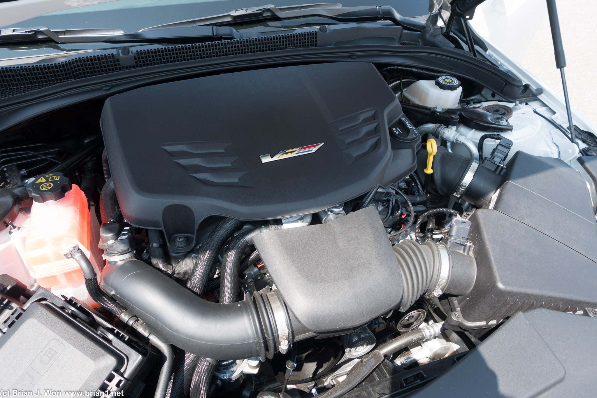 ATS-V 3.0TT LF4 powerplant.