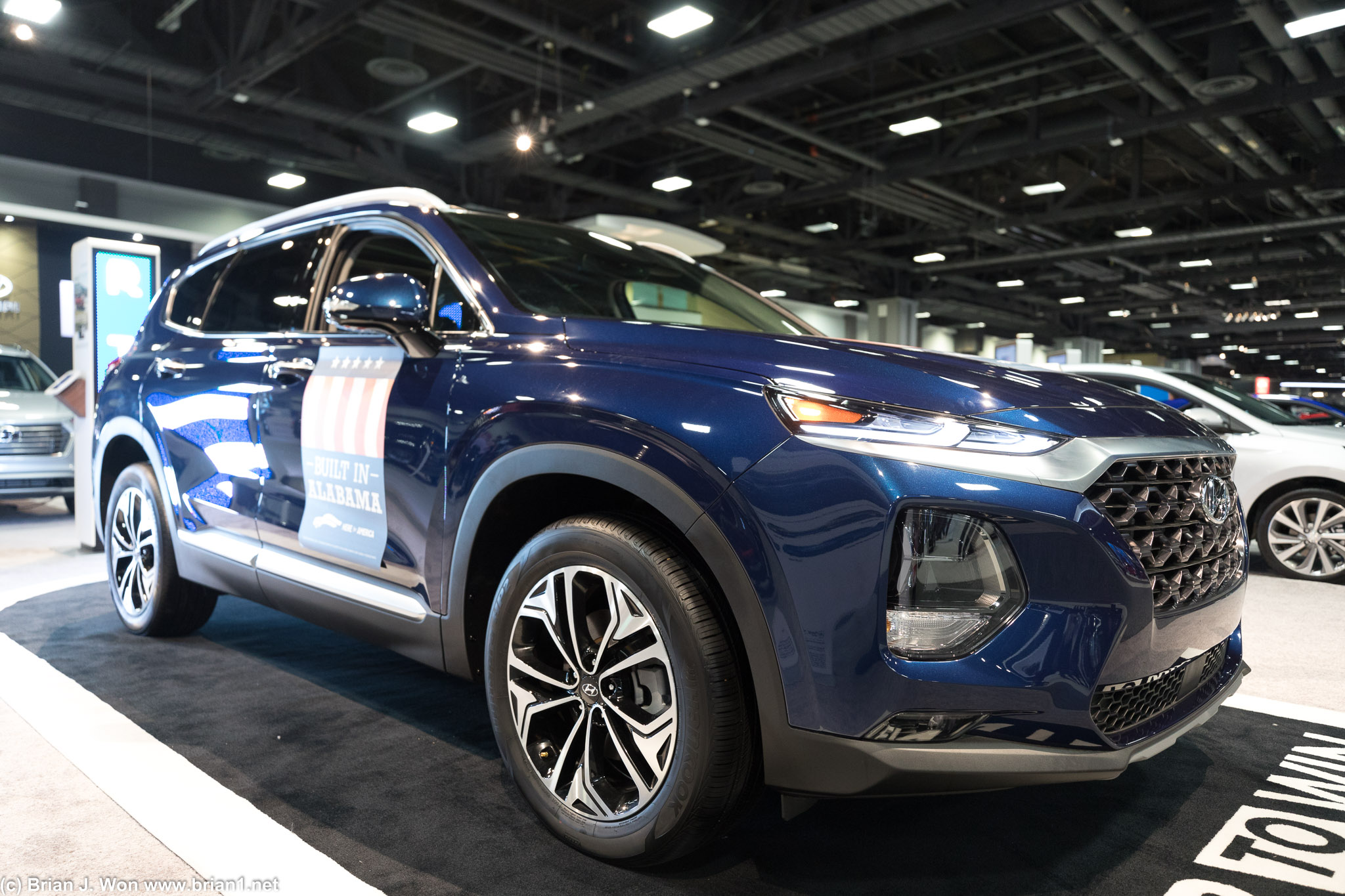 Hyundai Santa Fe.