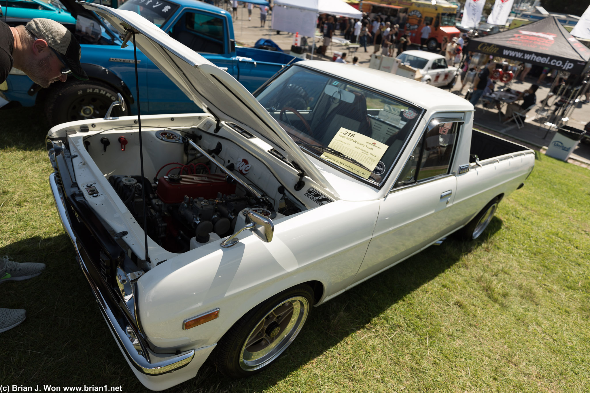 1988 Nissan Sunny truck.