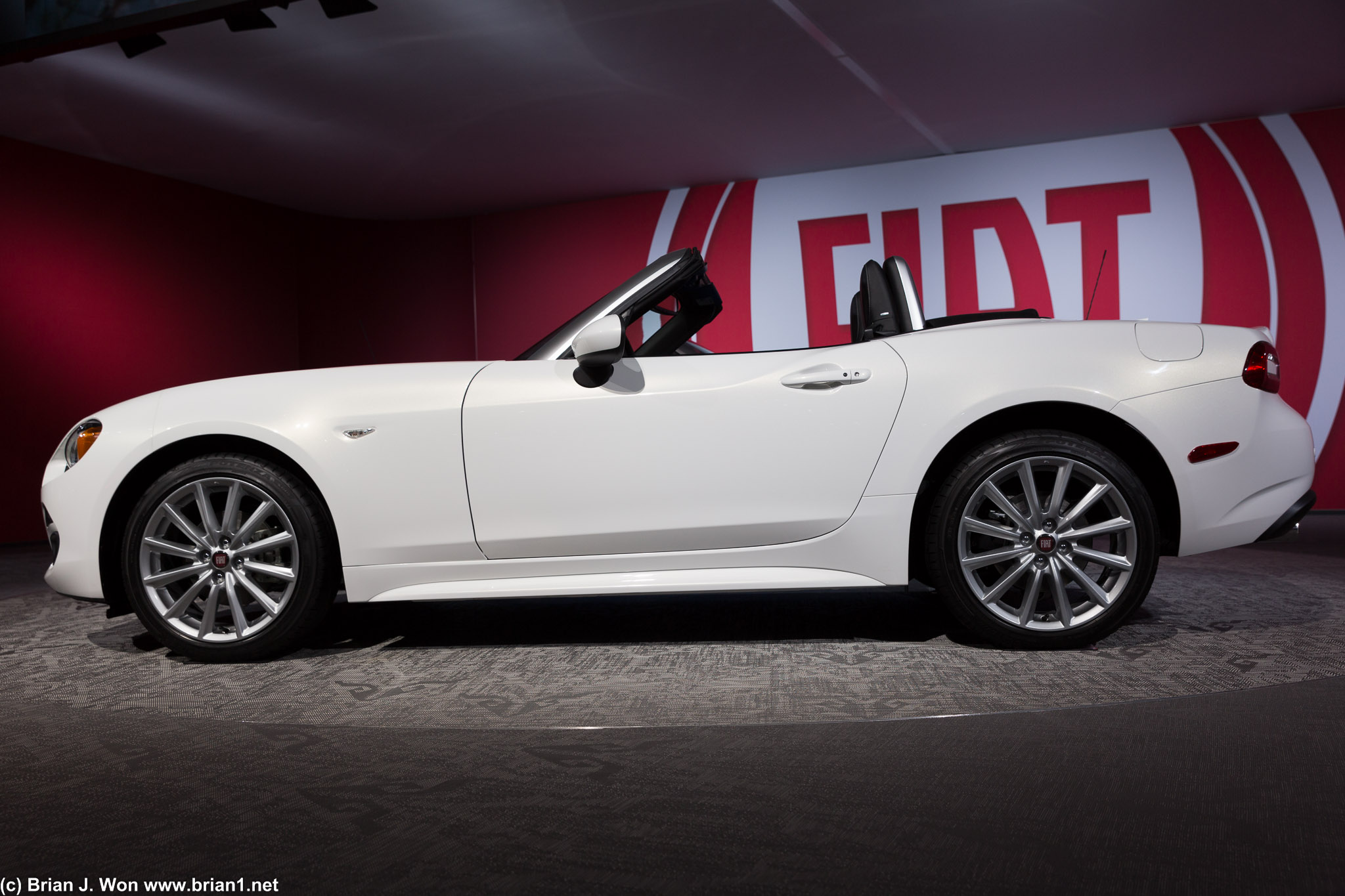 Fiat 124 Spyder.