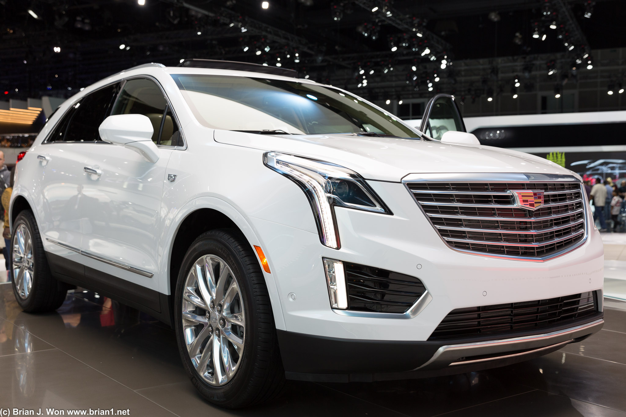 Cadillac XT5.