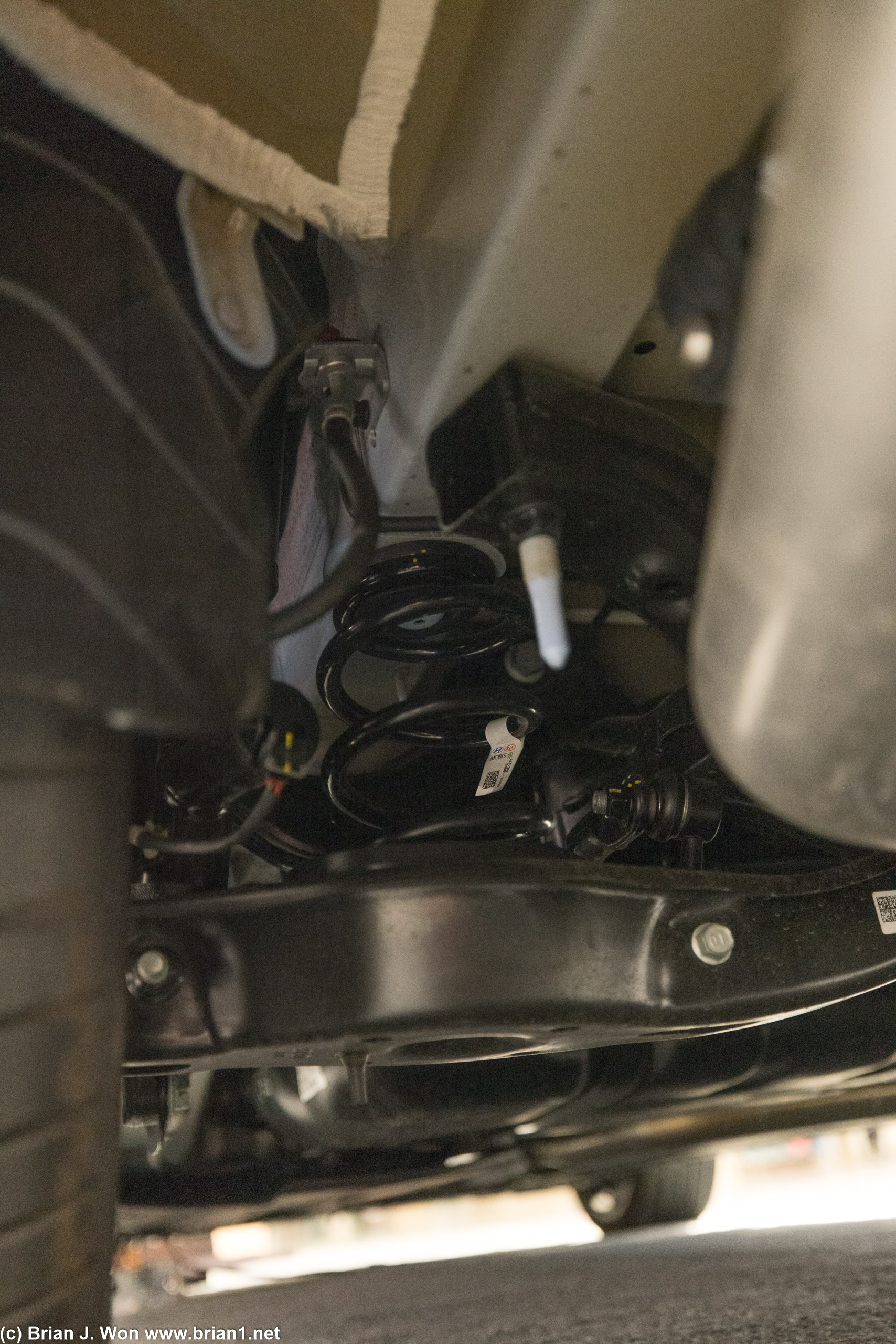 Hyundai Elantra N suspension details. Stamped steel control arms but at least the rear is independent vs. the base models.