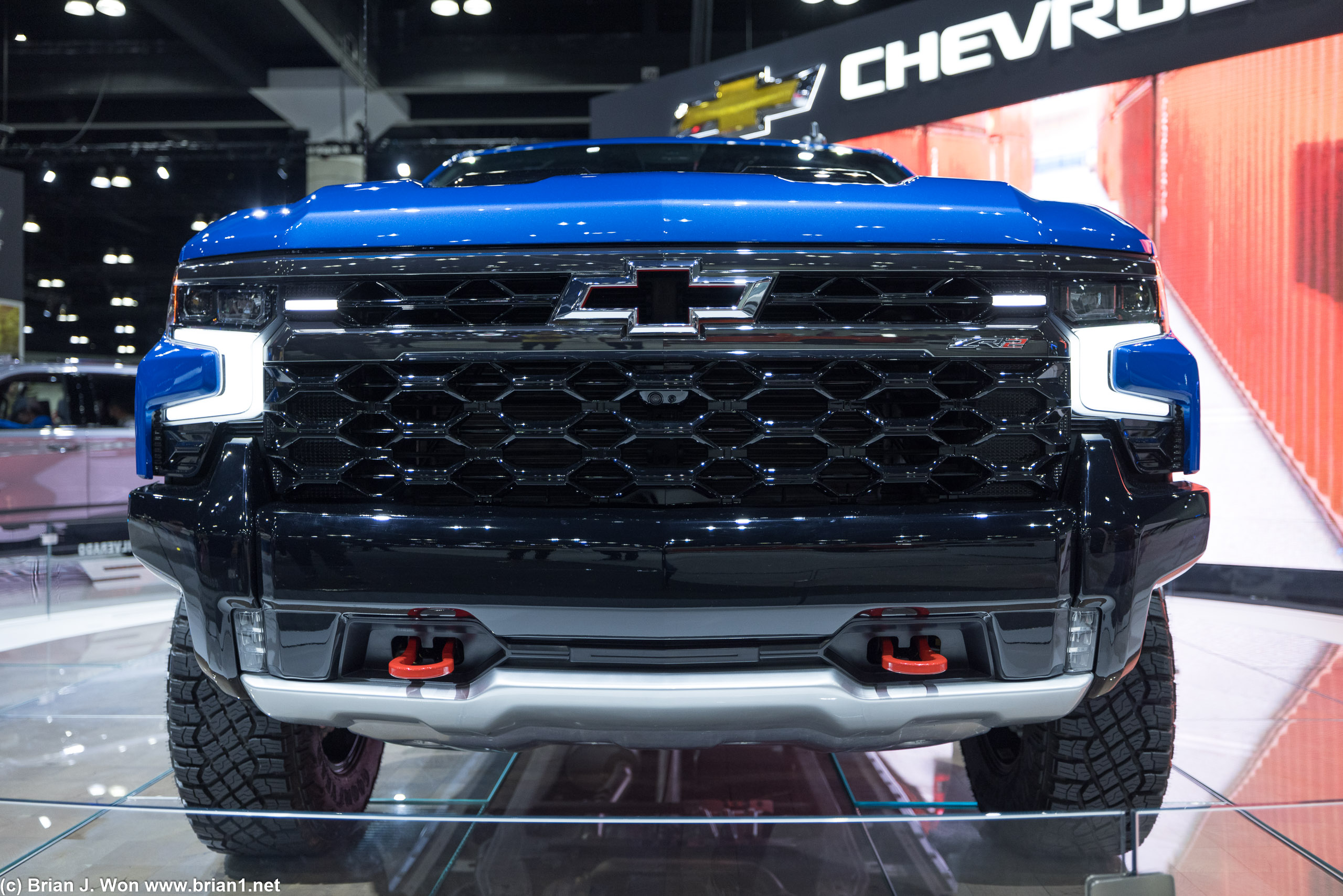 Chevrolet Silverado ZR2.