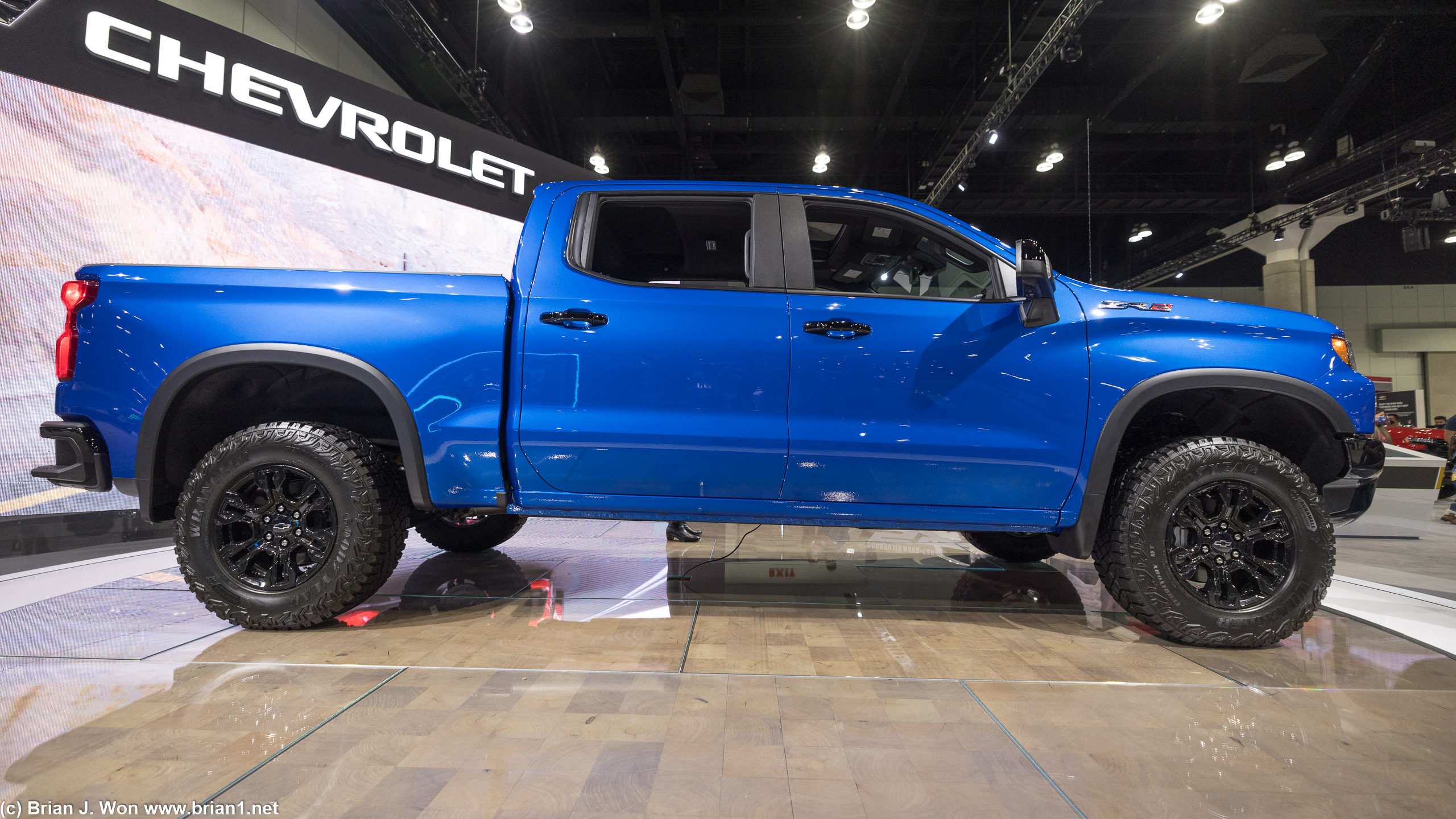 Chevrolet Silverado ZR2.