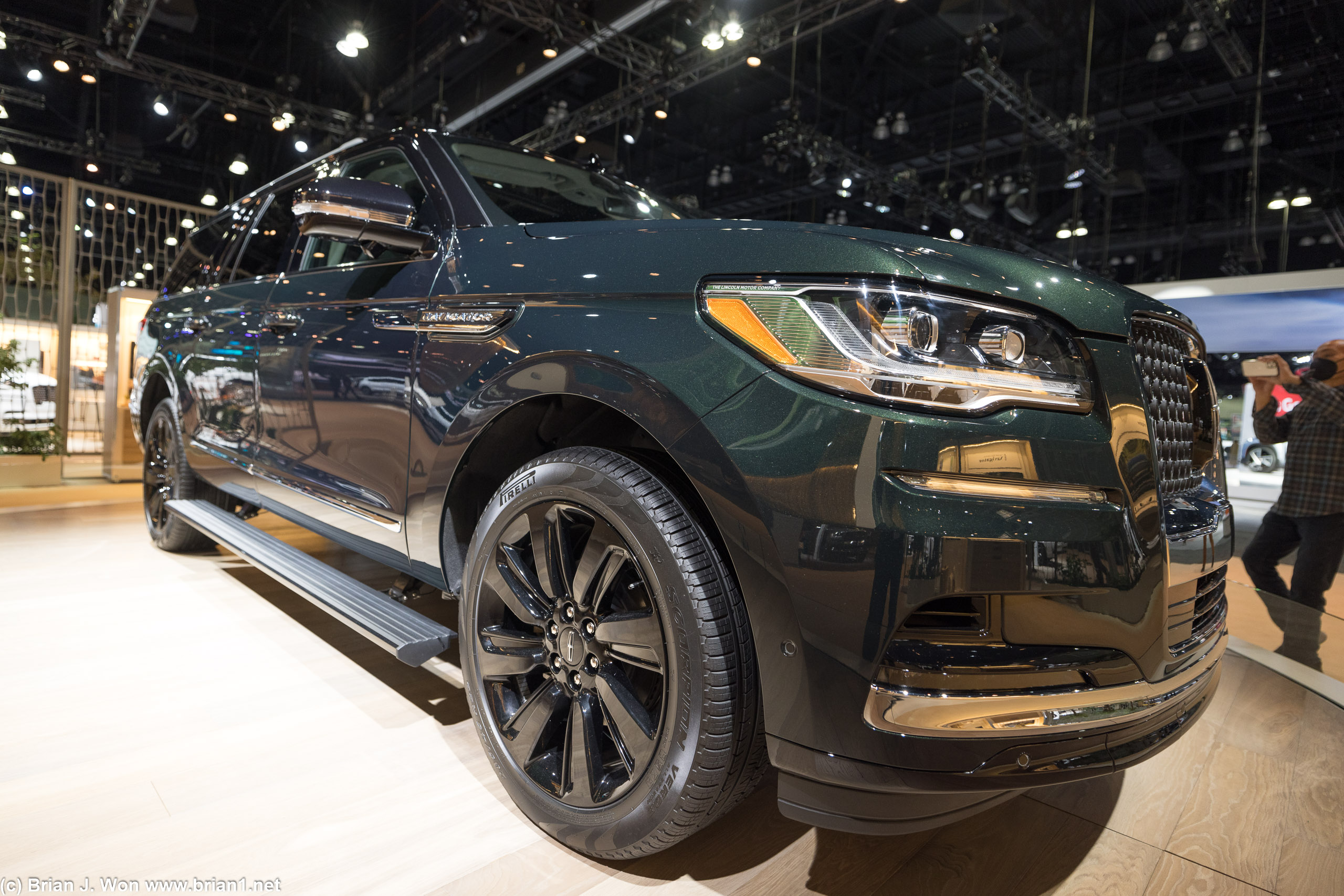 Lincoln Navigator Black Label.