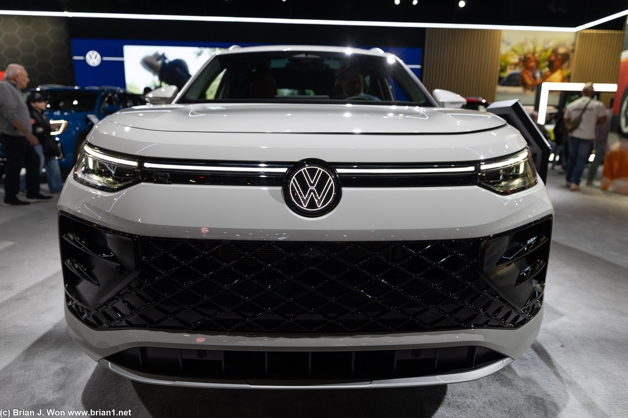 2025 Volkswagen Tiguan.
