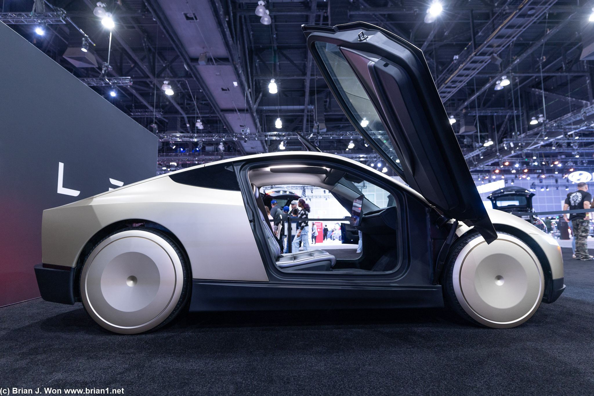 Tesla Cybercab.