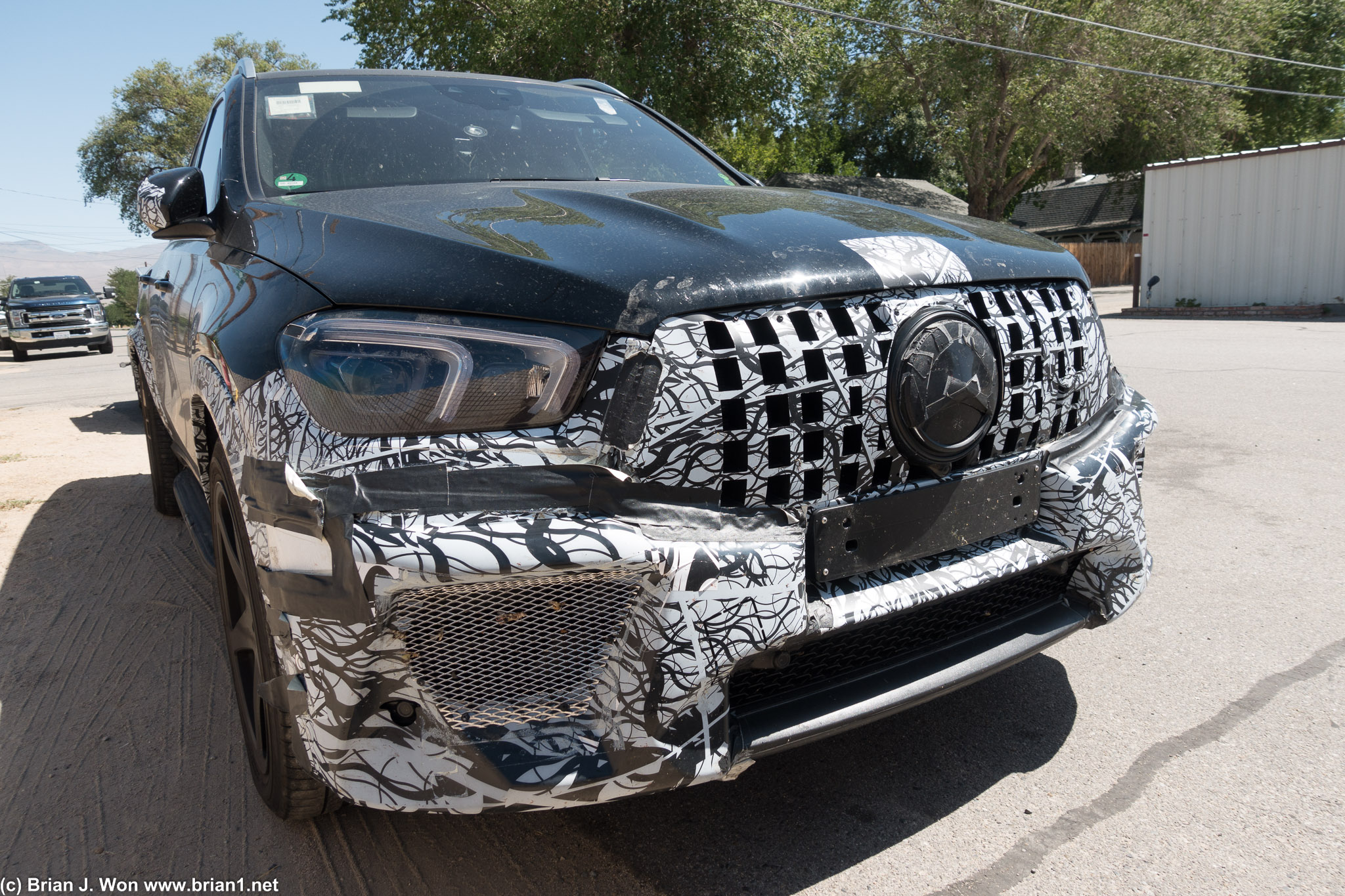 Mercedes GLE-class prototype, check out the big grill...