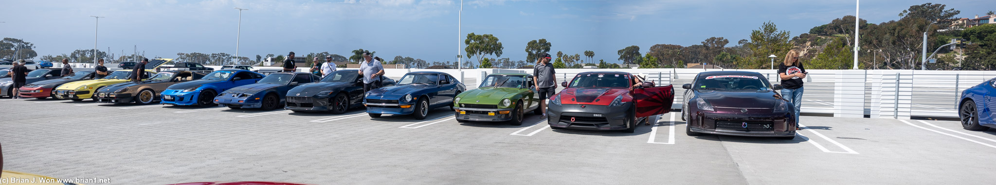 Group photo with the owners.